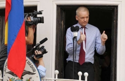 julian assange